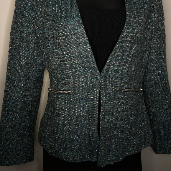H&M size 6 blazer - Picture 2 of 3
